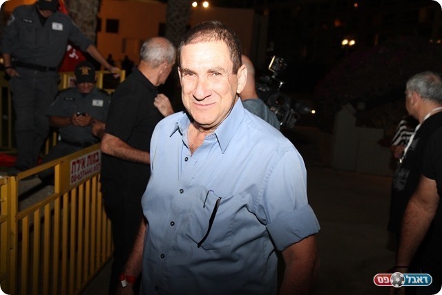 כיבד בנוכחותו. יפתח רון טל, יו"ר דירקטוריון חברת החשמל (שלומי גבאי)